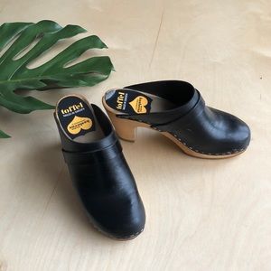 Swedish Hasbeen high clogs